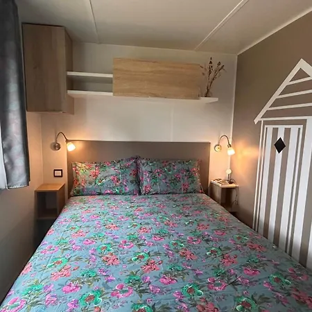 Mobil-home De Gamme - Proche - 3 - Dressing *